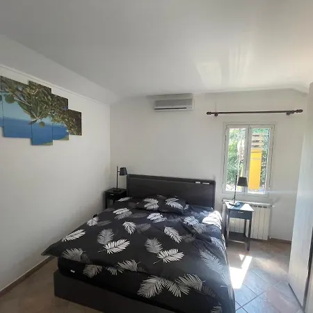 La Tra Ulivi E Colline Holiday home *